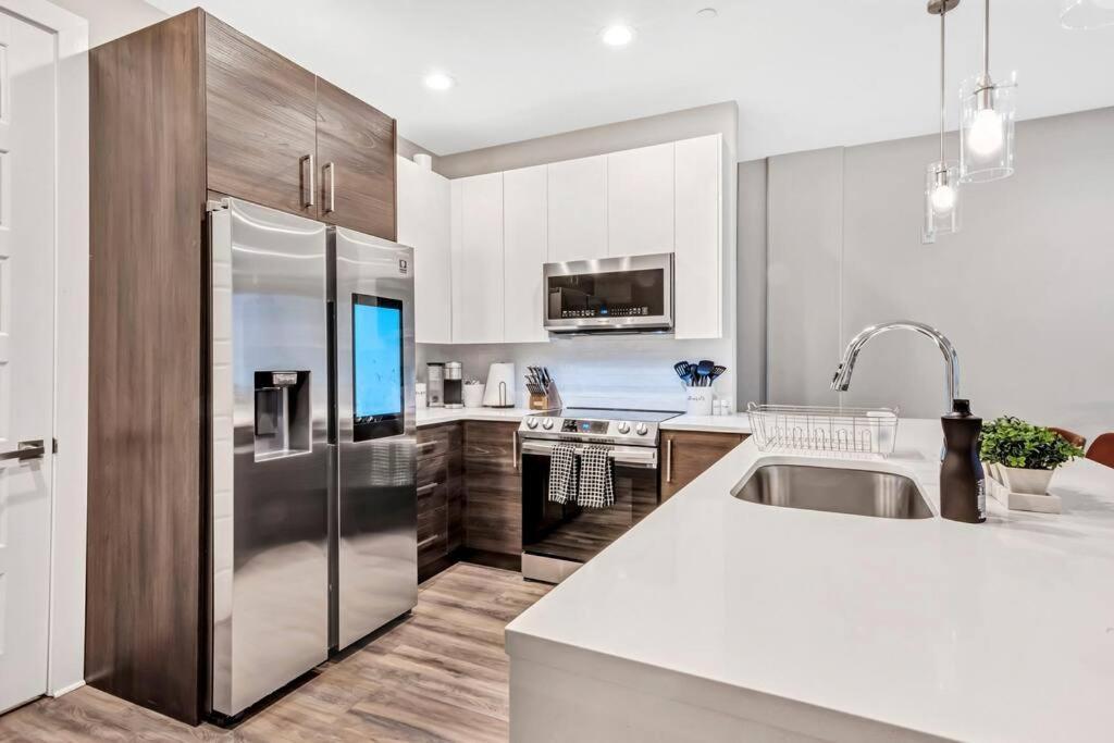 Private Rooftop Patio + 4 Story Home In Downtown Fw フォートワース エクステリア 写真